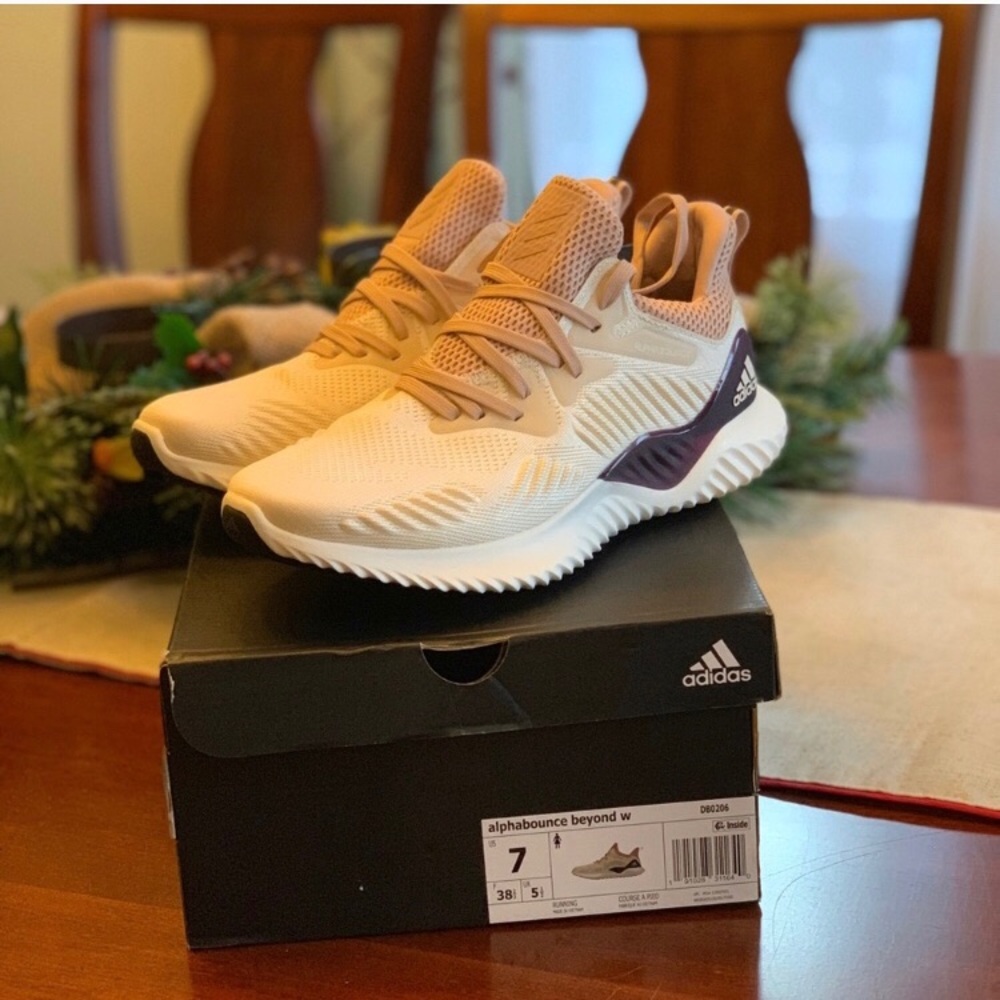 Adidas alphabounce beyond
